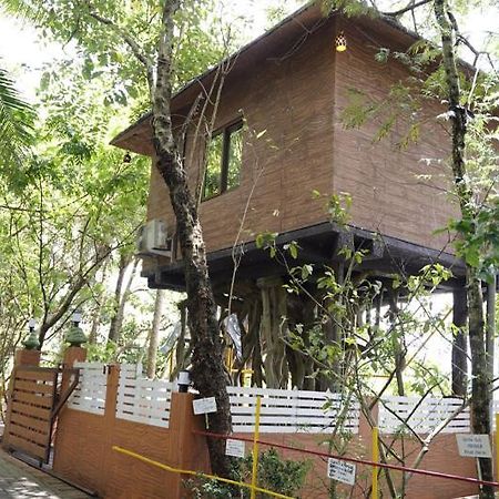 Mango Meadows Hotel Kottayam Exterior foto